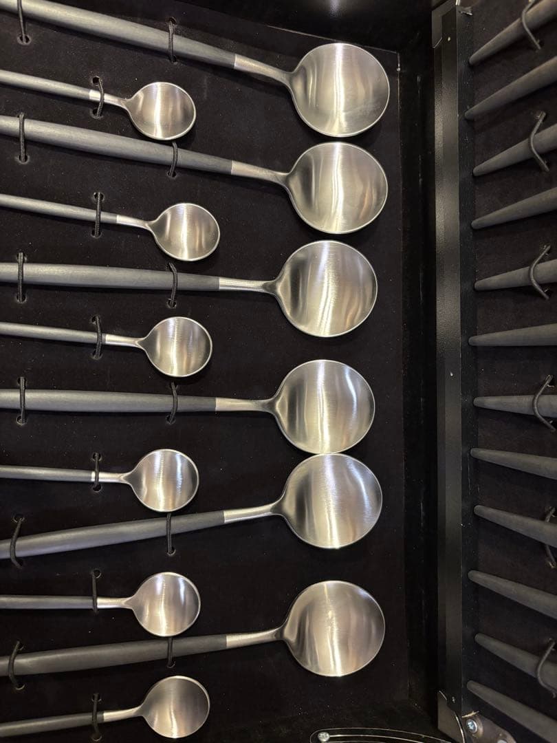 【未使用】Cutipol GOA ブラック GO024 カトラリーセット 24点