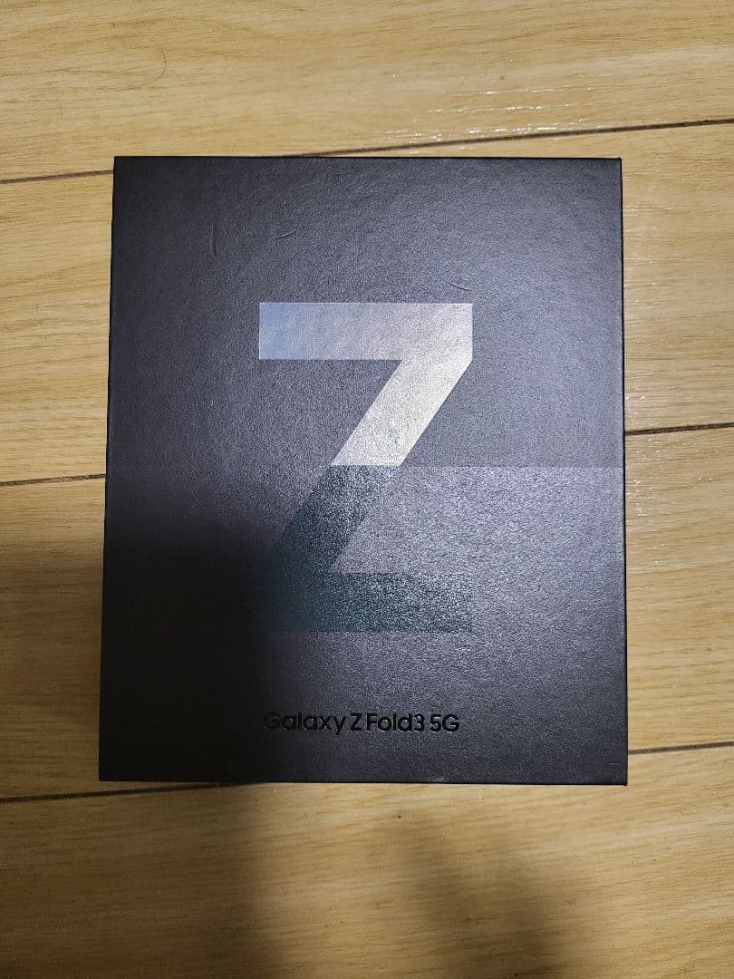 超美品 Samsung Galaxy Z Fold3 5G 台湾版 SIMフリー