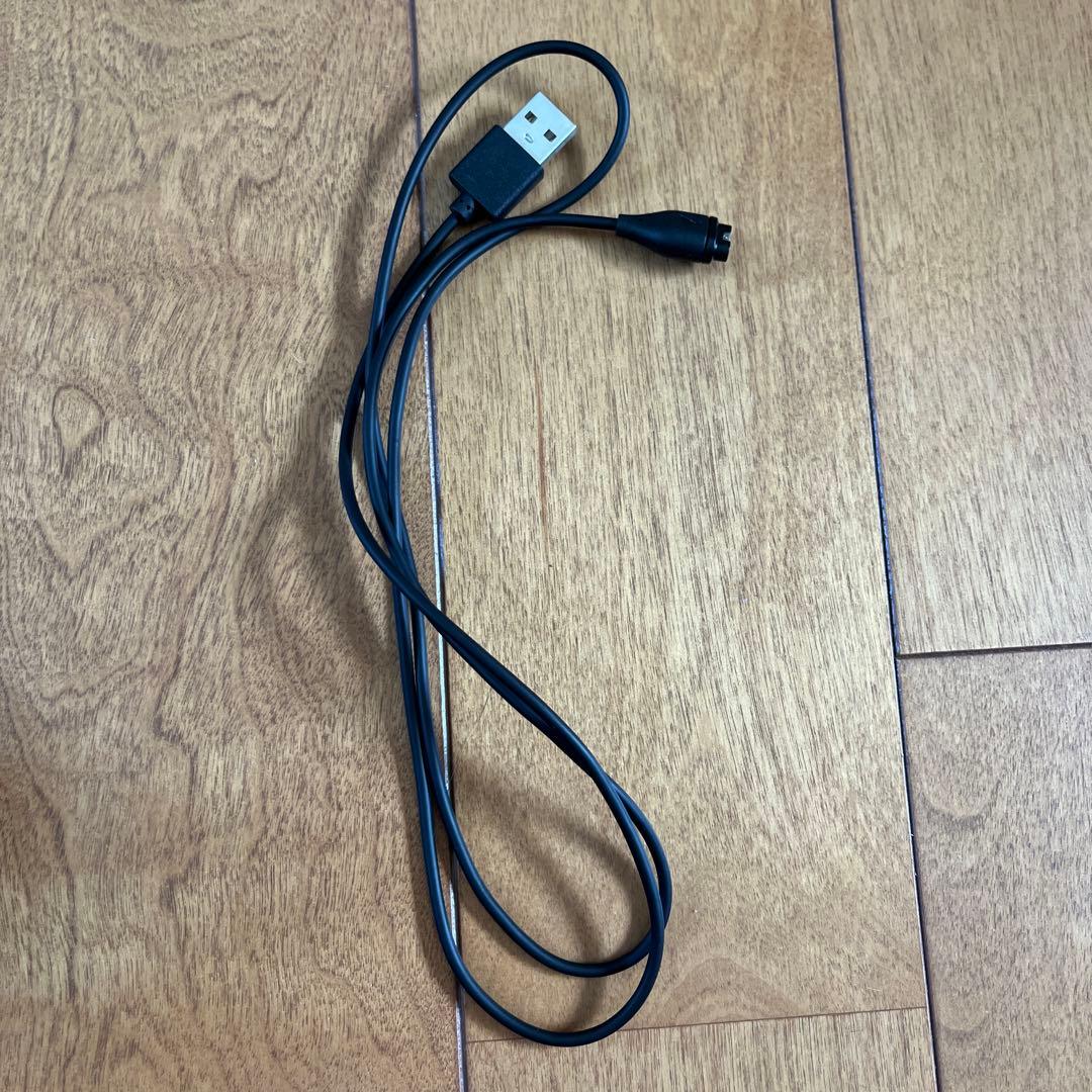 GARMIN INSTINCTデジタル腕時計 USB充電ケーブル付き