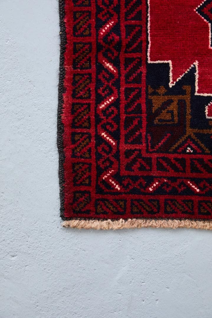 ヴィンテージラグ　トライバルラグ　バルーチ族　ウール（135×87cm）濃茶・赤