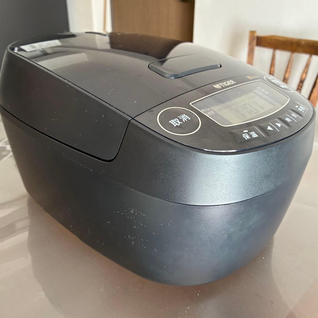 【ケンさん専用】　タイガー　圧力IHジャー炊飯器 5.5合炊き JPV-H100