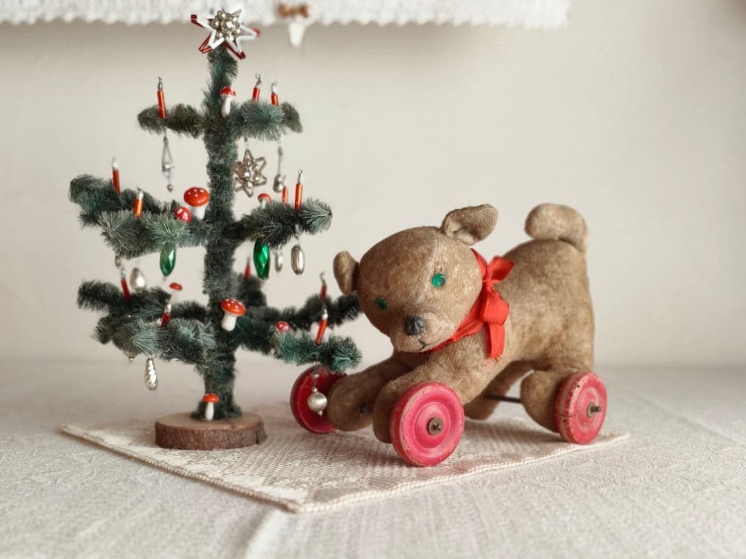 * antique toy ❀* 古い古い 玩具の ワンちゃん