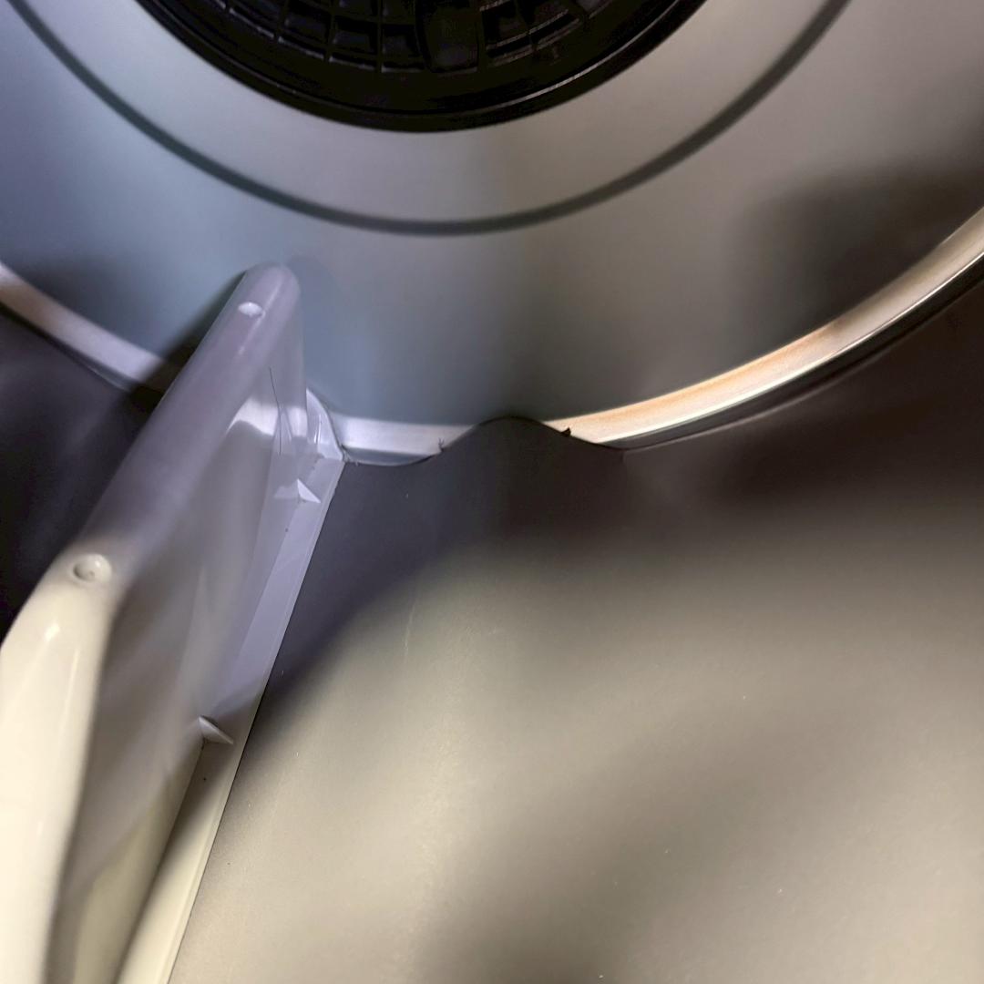 日立 除湿型電気衣類乾燥機 6.0kg 2022年製 KW0102