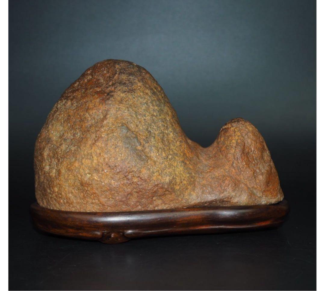 送料無料　水石愛好家蔵品放出 天然石　鞍馬石　遠山石　名石　唐木台座　本物保証