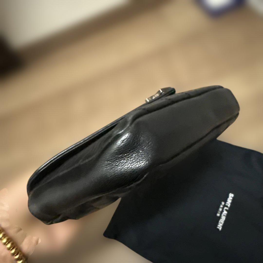 Saint Laurent ブラックショルダーバッグ