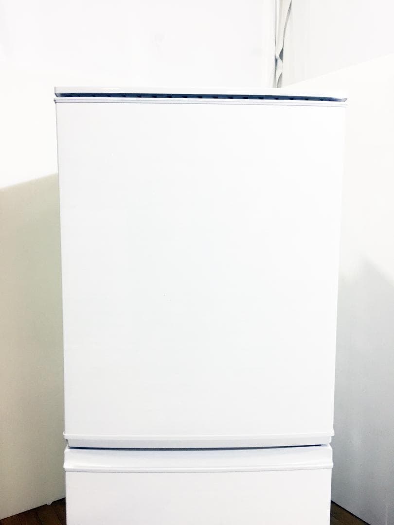 美品 中古★SHARP 137L 冷蔵庫【SJ-D14A-W】