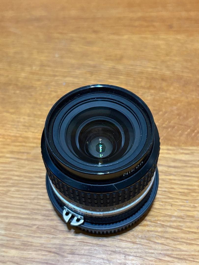 Nikon Tamron 24mm f/2 レンズ