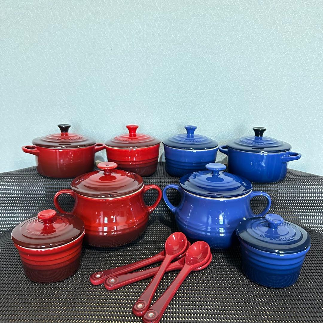 ルクルーゼ　ストーンウェア　　赤　青セット　12点