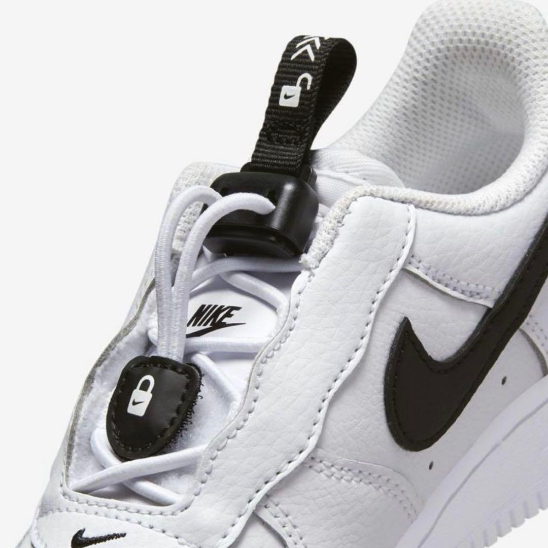 スニーカー NIKE