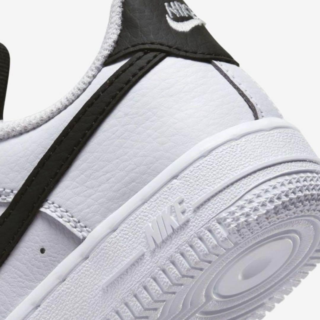 スニーカー NIKE