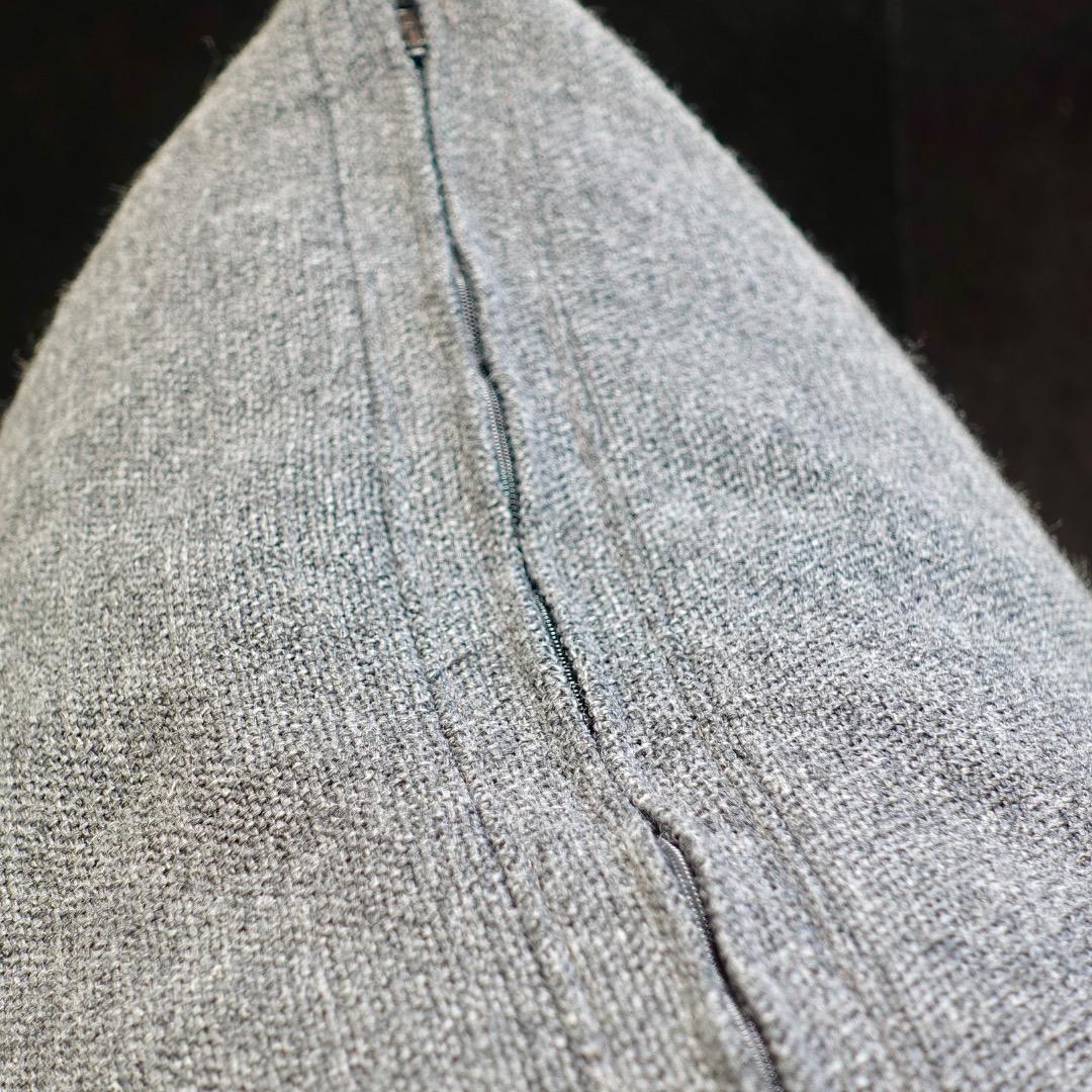 Minotti ミノッティ クッション 本物 イタリア製 高級家具 1個