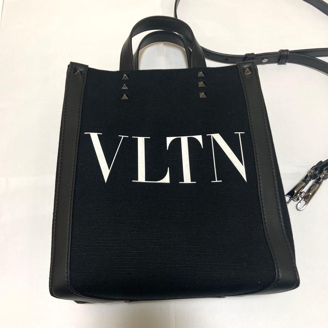 美品 VALENTINO ロックスタッズ ミニトートバッグ ショルダーバック