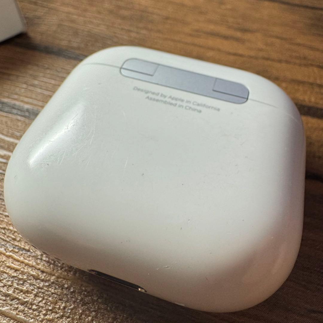 Airpods 4 (ANC)アクティブノイズキャンセリング