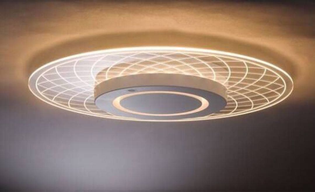 【美品】アイリスオーヤマ パネルライト CEA-A08DLP-N ウェーブ8畳