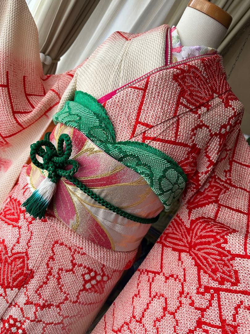 여 振袖フルセット 総絞り 赤×アイボリー