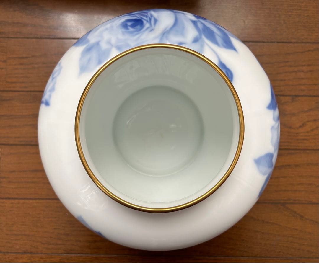 OKURA大倉陶園　ブルーローズ花瓶