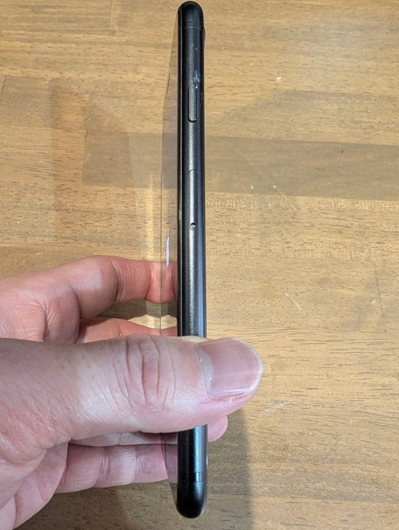 iPhone SE (第2世代) 64GB ブラック