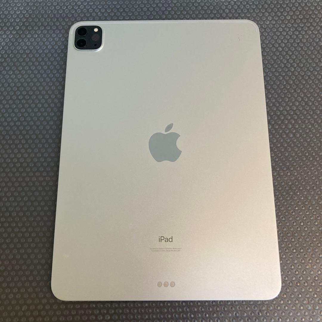 2576 電池ほぼ新品☆iPad Pro3 3世代 128GB 11インチ☆