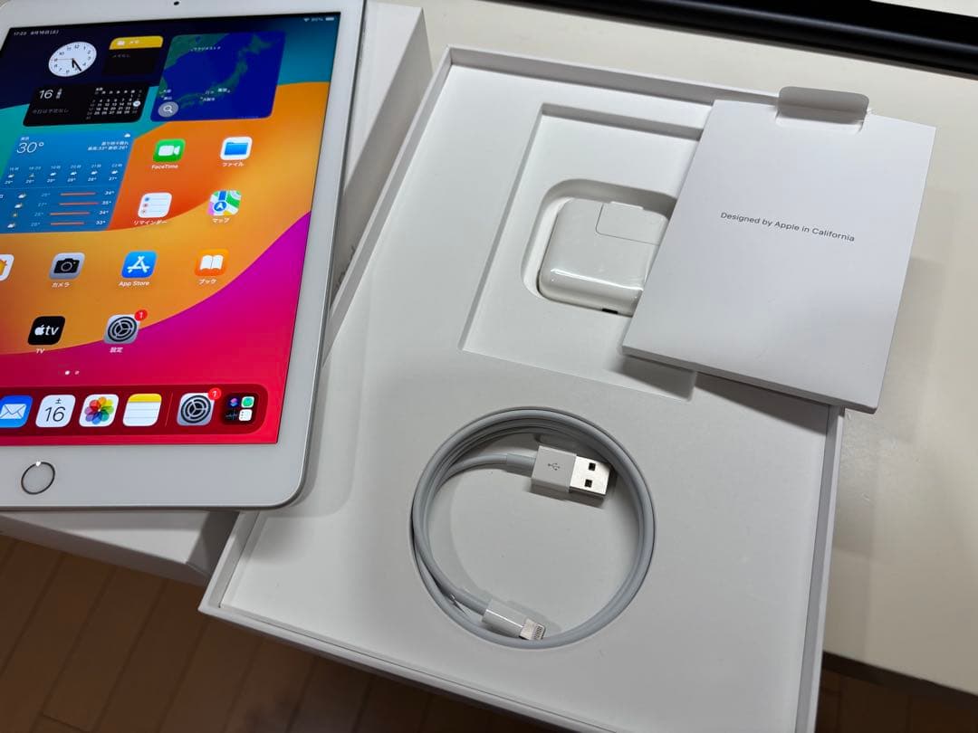 Apple iPad 第6世代 とApple Pencil 第1世代