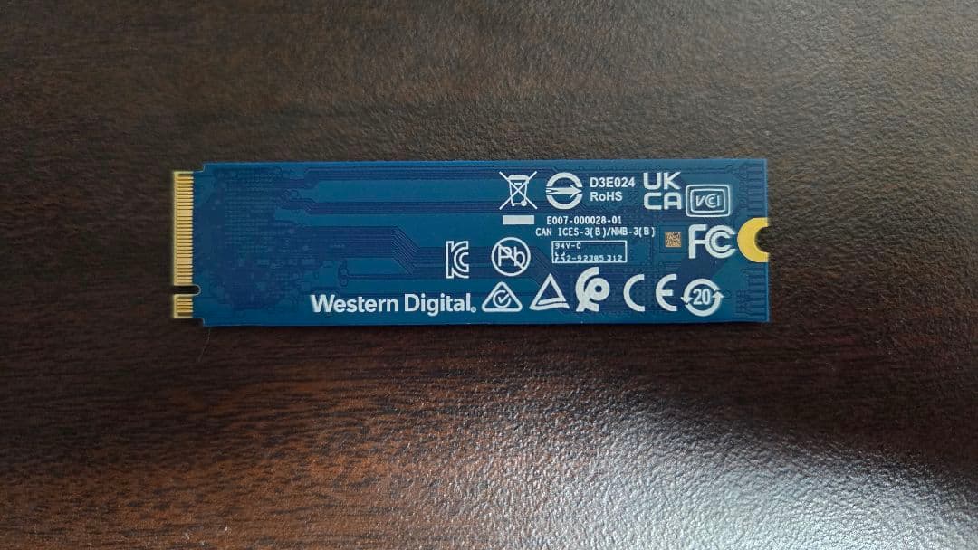 お*ょ様 Western Digital 1TB WD Blue SN570 m