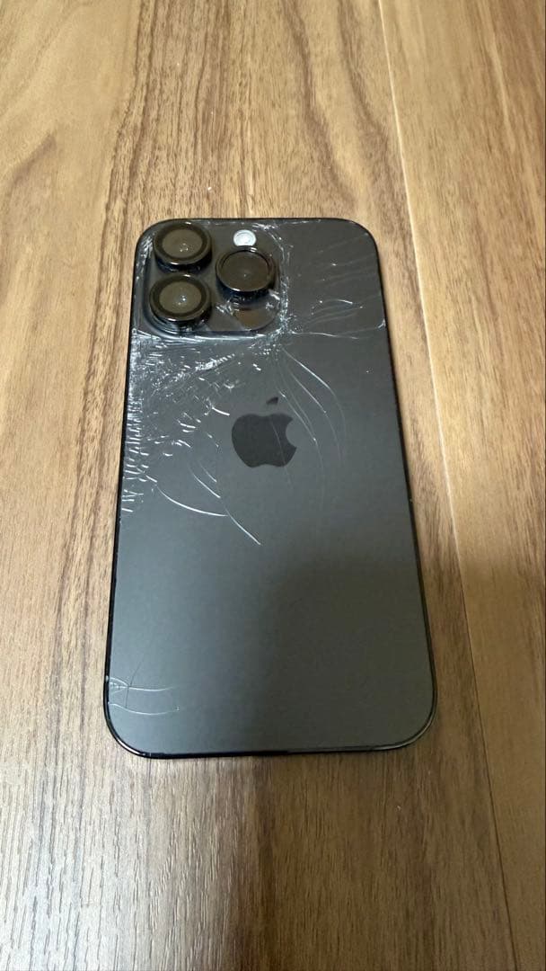 iPhone 14 Pro 256GB 背面割れ　動作良好