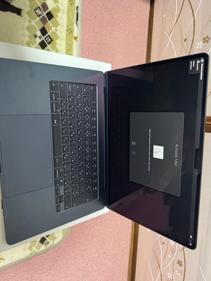 MacBook AirM2チップ256GD 15インチ