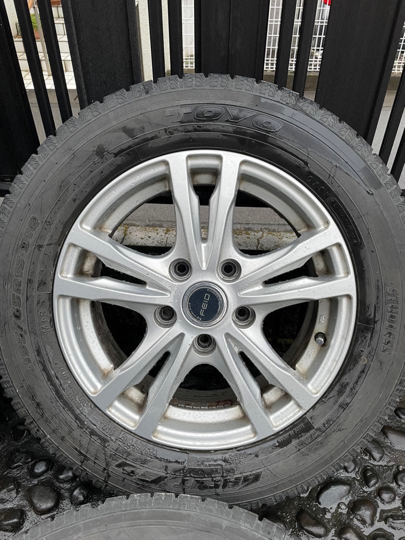 引き取り限定‼️中古195/65R15スタッドレスタイヤ　ホイール4本セット‼️