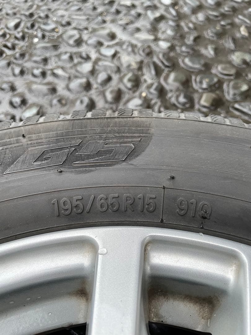引き取り限定‼️中古195/65R15スタッドレスタイヤ　ホイール4本セット‼️