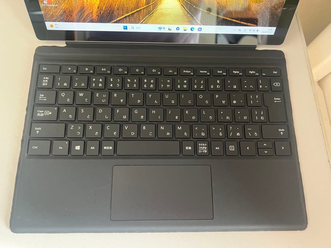 美品 Surface Pro 7+ i5-1135G7 8GB 256GB