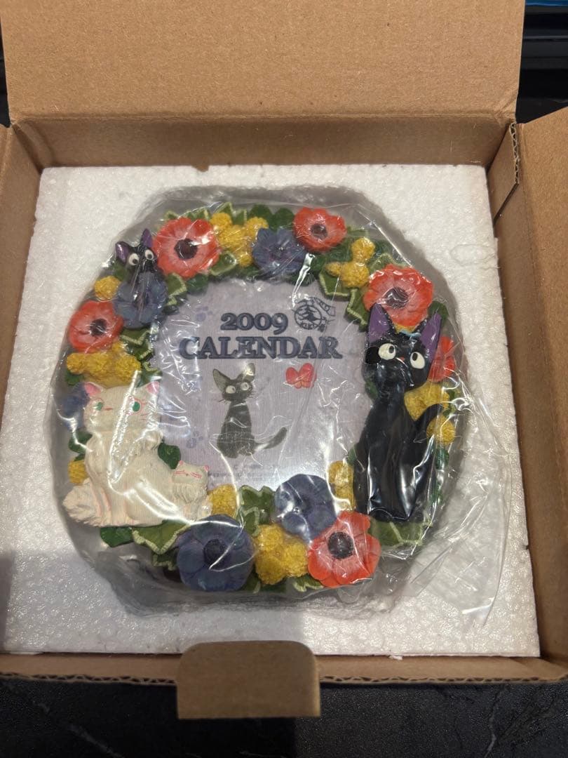 2009年魔女の宅急便カレンダー、ジジのフラワーリース