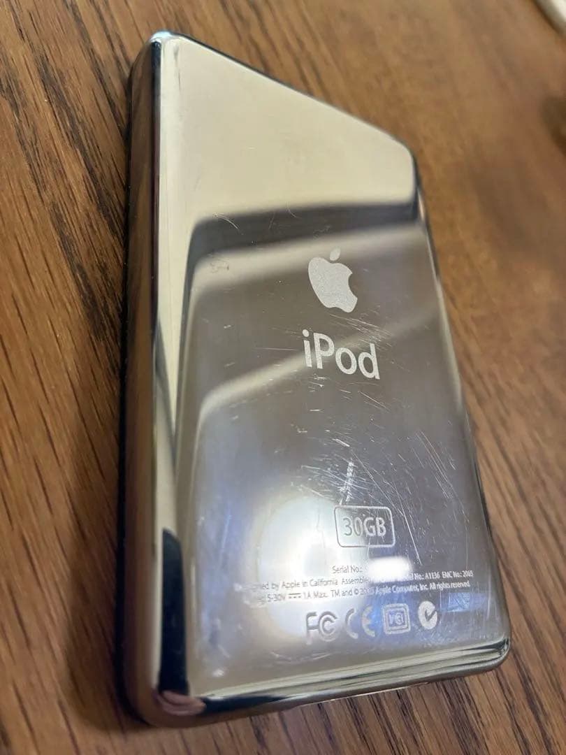 iPod 第5世代 30GB