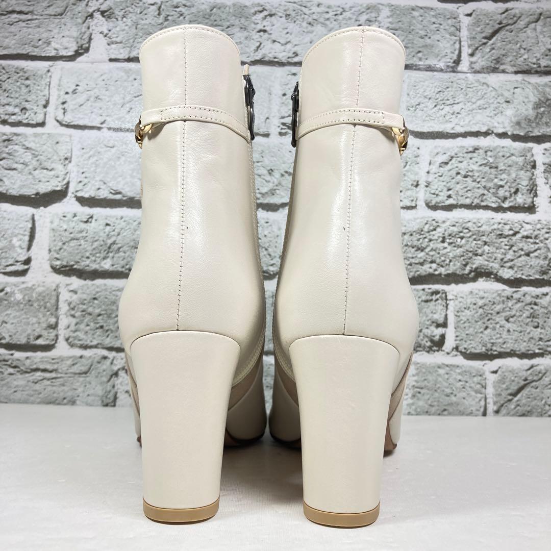 【試着程度】DIANA ブーツ 25cm レザー アイボリー サイドジップ