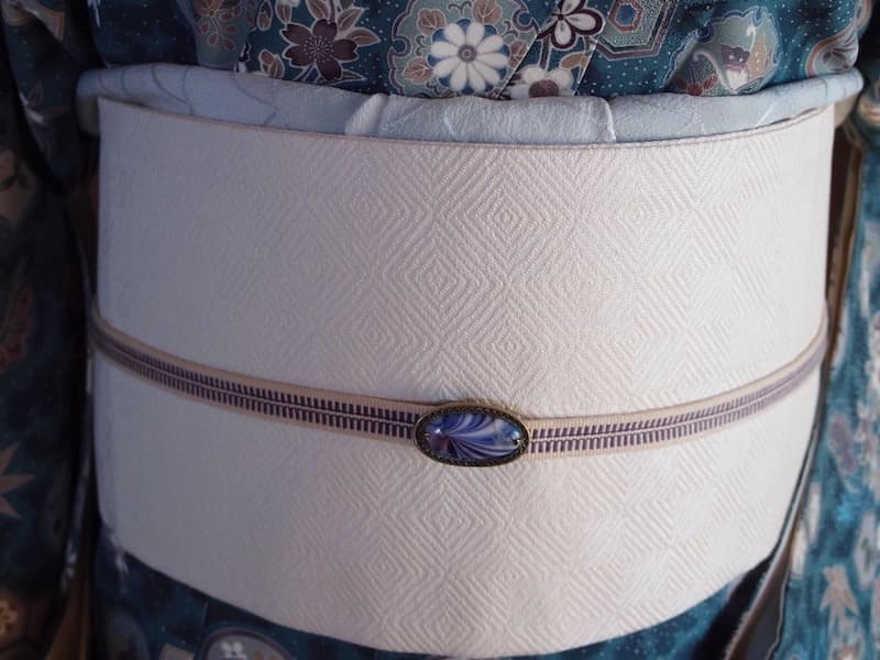 織りの名古屋帯（たれ先にうさぎ文）長383 手描き染　ガード加工済　正絹美品