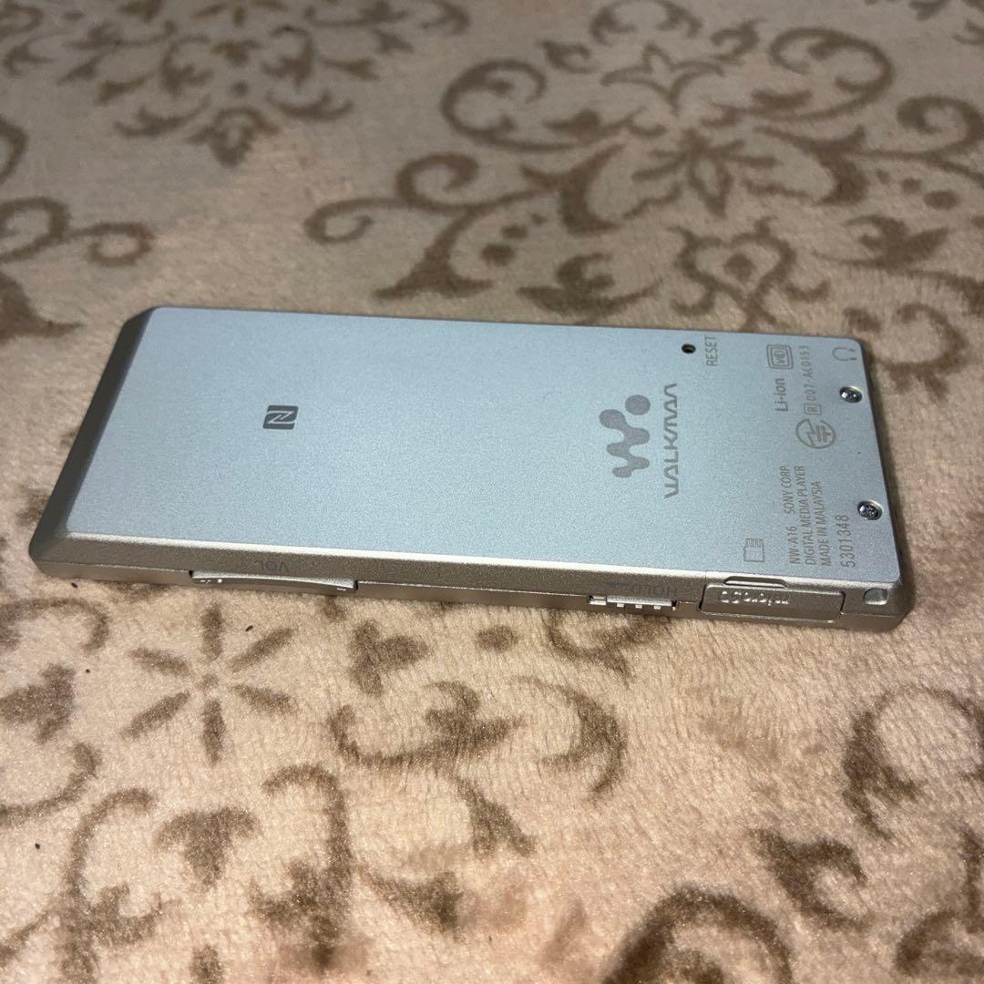 極美品！ソニー　ウォークマン　NW-A16 32GB シルバー