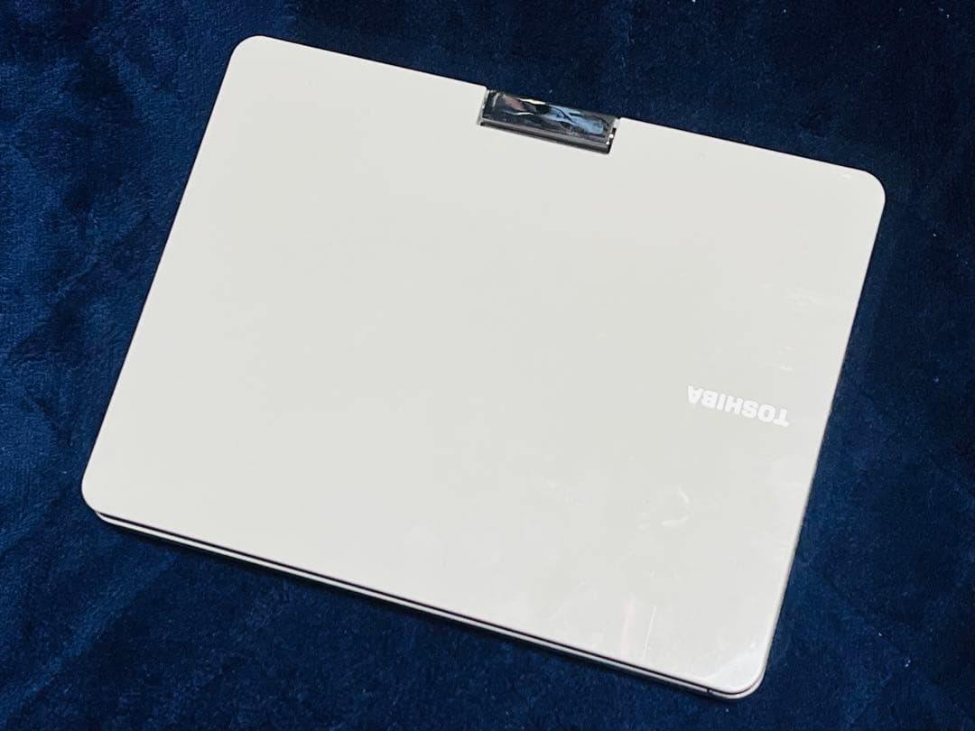東芝 TOSHIBA REGZA SD-P910S ポータブルDVDプレーヤー