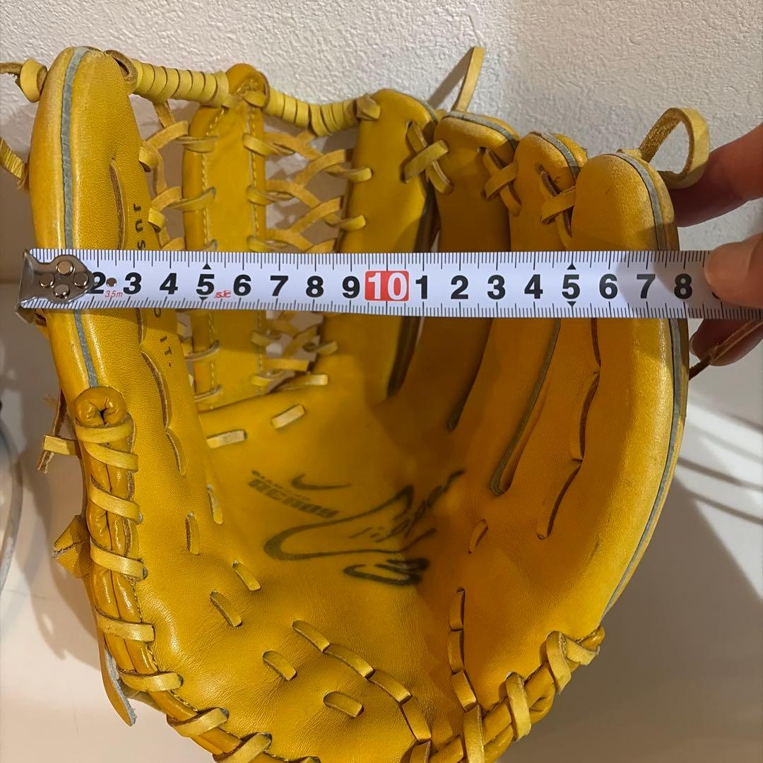 美品　NIKE 軟式内野手用グローブ　ダイヤモンドレディ　ナイキ