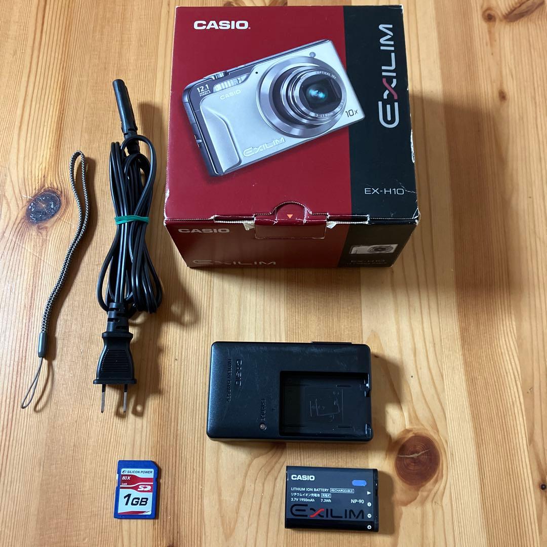 CASIO EXILIM 12.1MP コンパクトデジタルカメラ