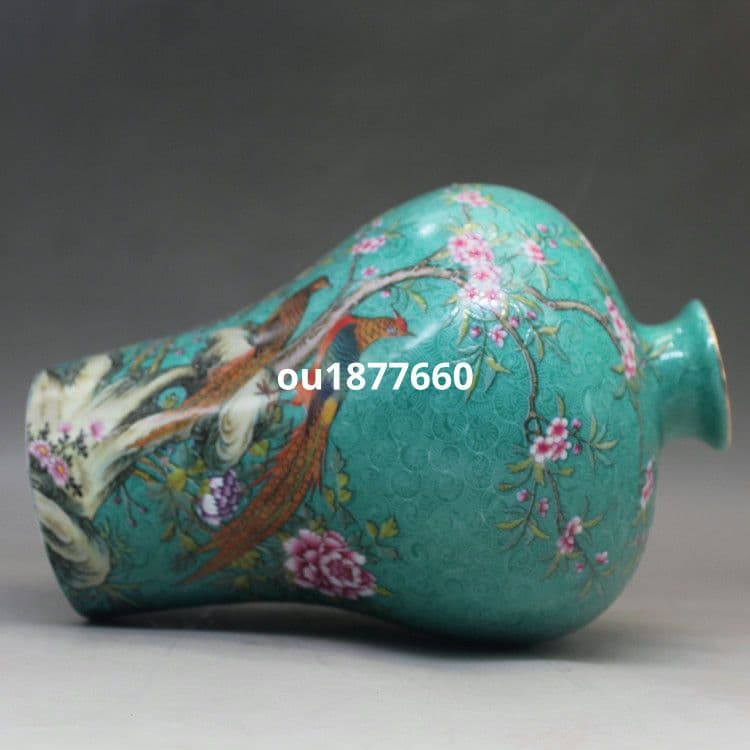 緑地琺瑯彩掻花花鳥梅瓶 景徳鎮 陶磁器 装飾品 現代工芸品 美術品 置物