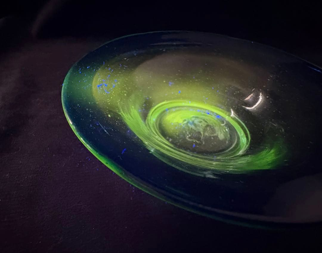 和ガラス　大正ガラス　青色×緑色　氷カップ　ウランガラス　ぽっくり厚みあり