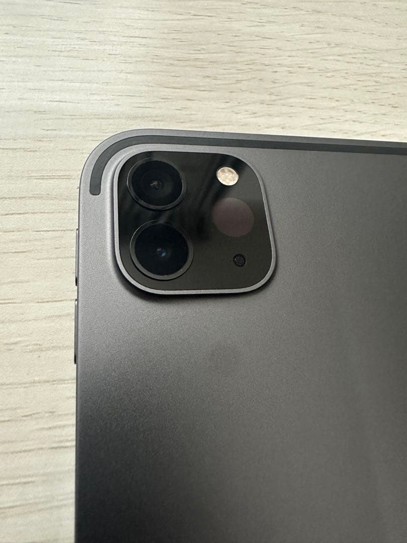 iPad Pro(第三世代) 11インチ WiFi 128GB 刻印入り