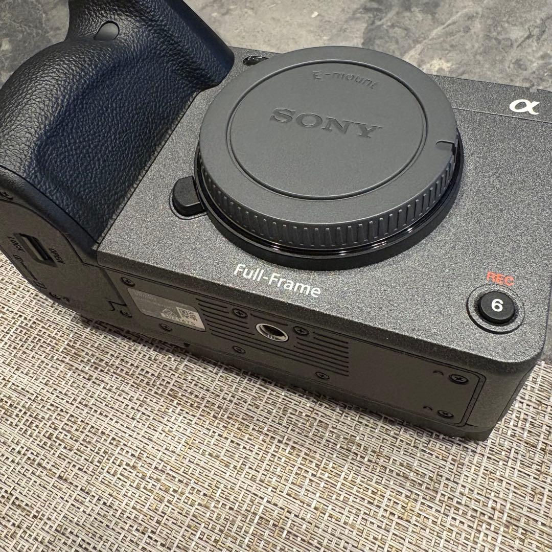【美品】SONY ILME-FX3 ILME-FX3 一眼レフ　カメラ