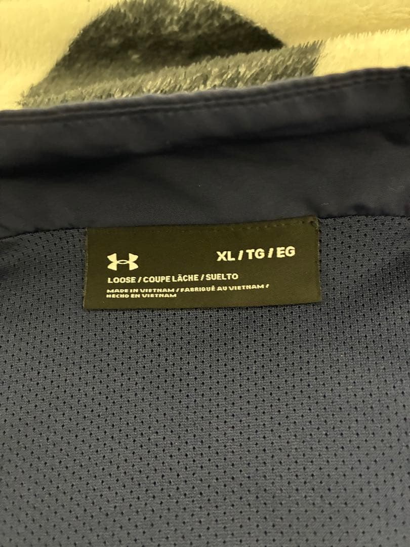 青森山田高校サッカー部　ウインドブレーカー上下セット