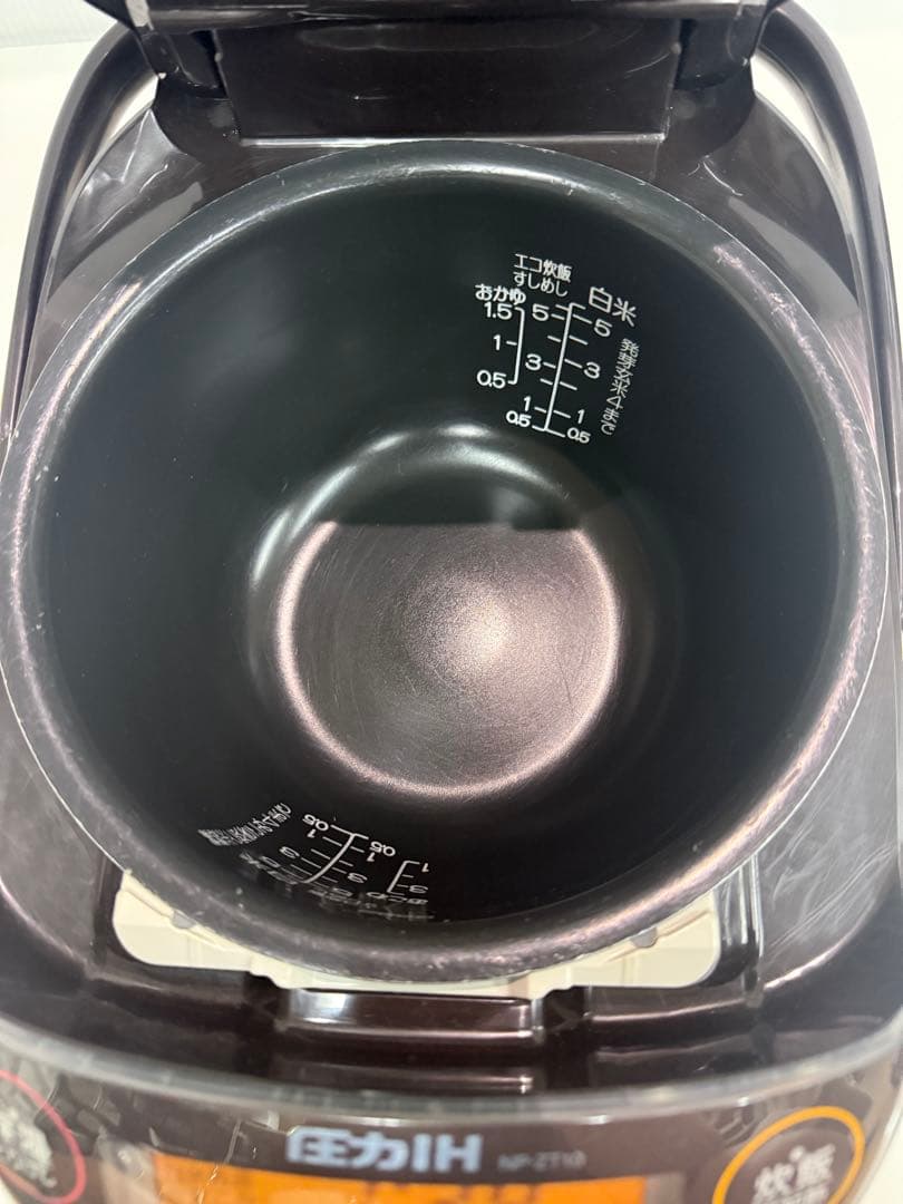 Zojirushi NP-ZT10圧力IH炊飯ジャー