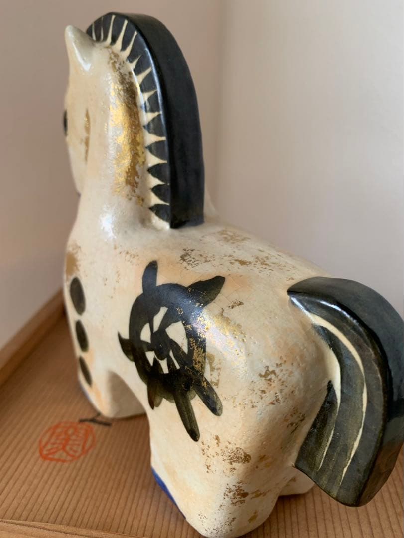 清水六兵衛　白馬　置物