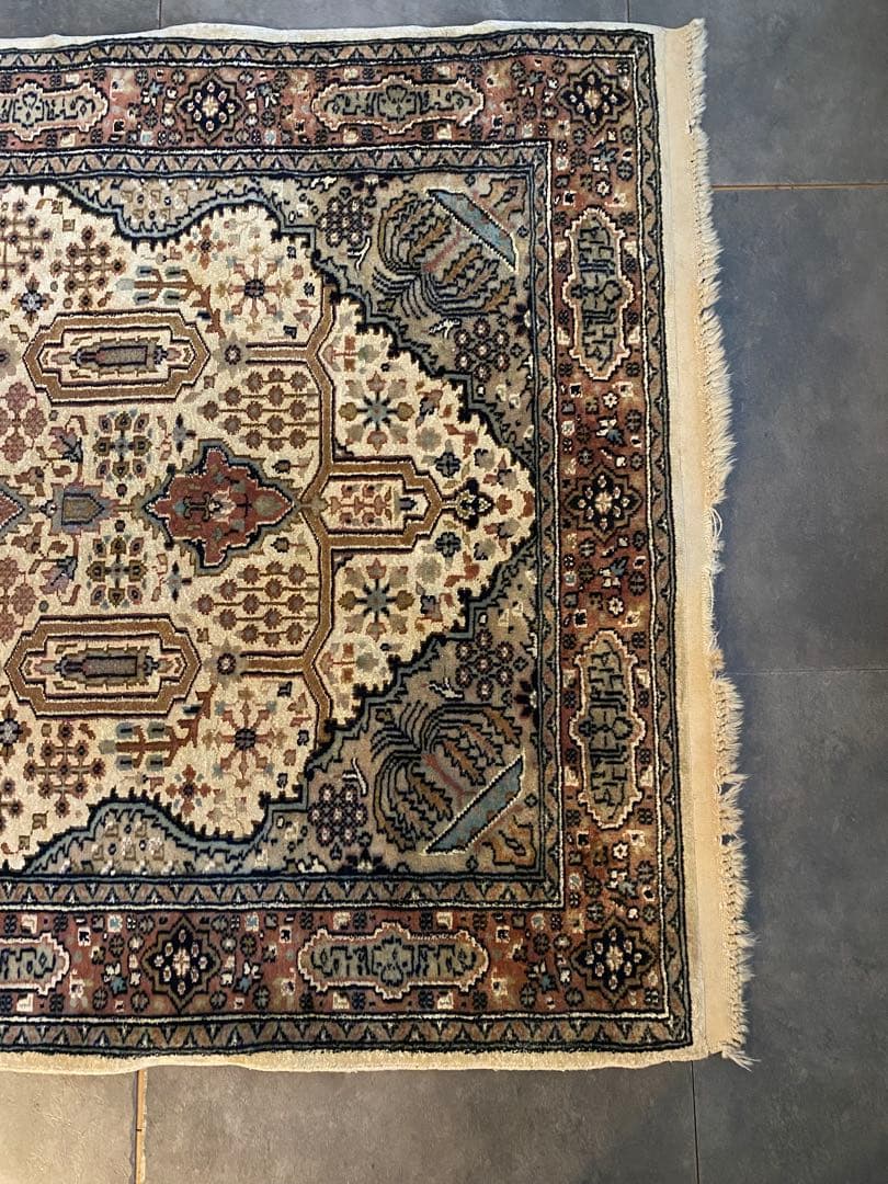 【美品】パキスタン製/絨毯/155x95