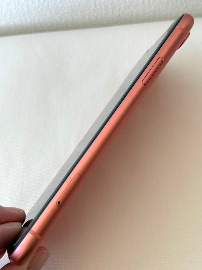 Apple iPhone XR 128GB コーラル（SIMロック解除済み）
