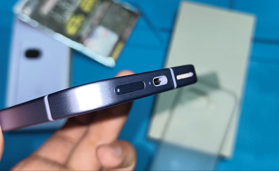 Google Pixel 9a 128 パープル　＆　casefinite