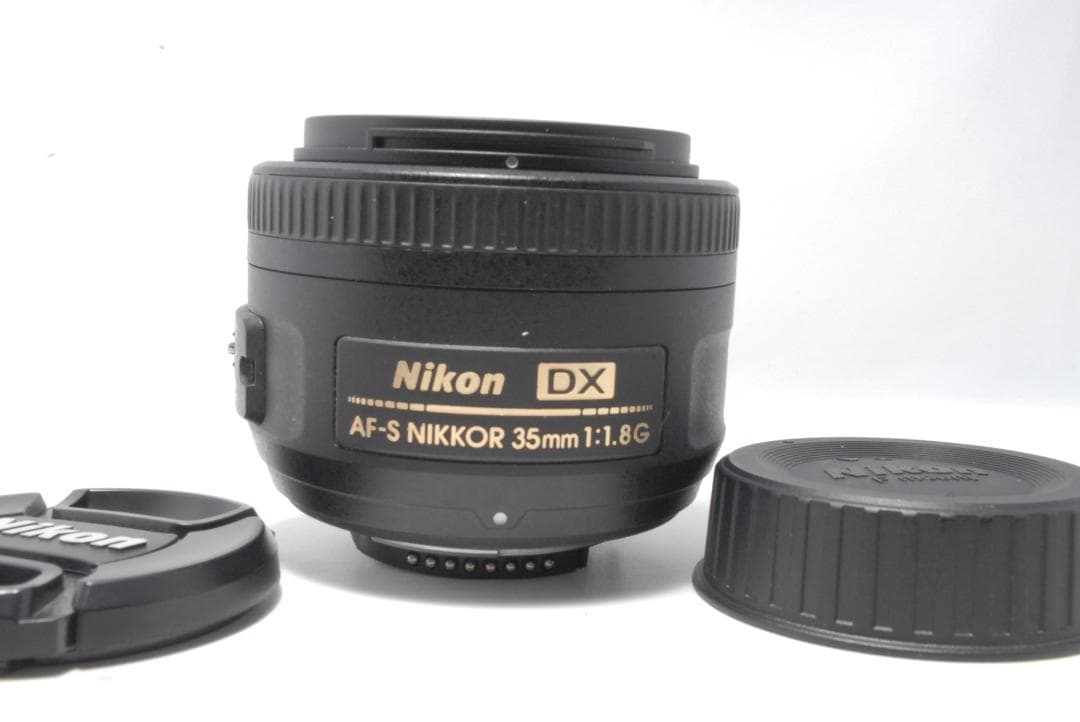 【極美品】 Nikon AF-S DX 35mm 1:1.8G 背景ボケがきれい