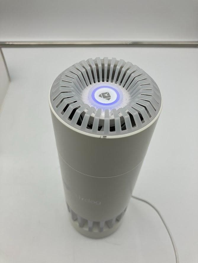 美品　Airdog mini 　CZ-20T　空気清浄機　ホワイト　ポータブル