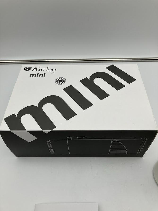 美品　Airdog mini 　CZ-20T　空気清浄機　ホワイト　ポータブル